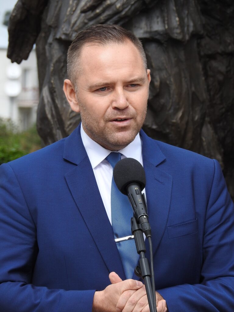 Karol Nawrocki wetuje ustawę o transporcie i podsumowuje kolejne decyzje legislacyjne