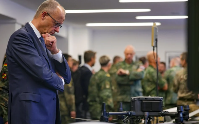 Friedrich Merz w Kijowie podczas rosyjskich ataków