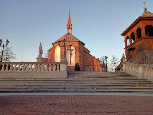 Proboszcz z Grojca odwołany. W tle sprawa pieniędzy