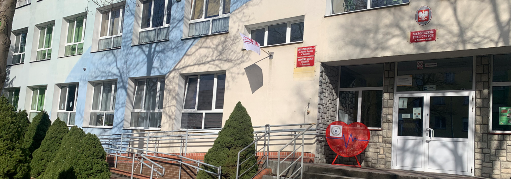 Szkolny bus ostrzelany w Skarszewach. Policja szuka sprawców